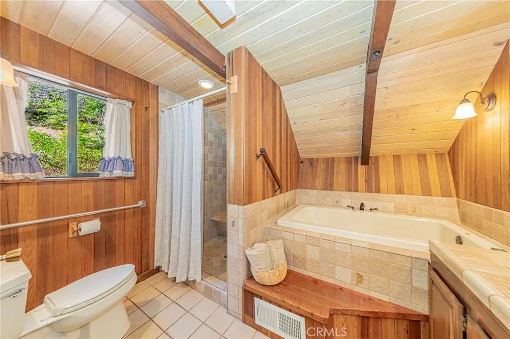 1163 Silver Tip Fish Camp, CA 93623