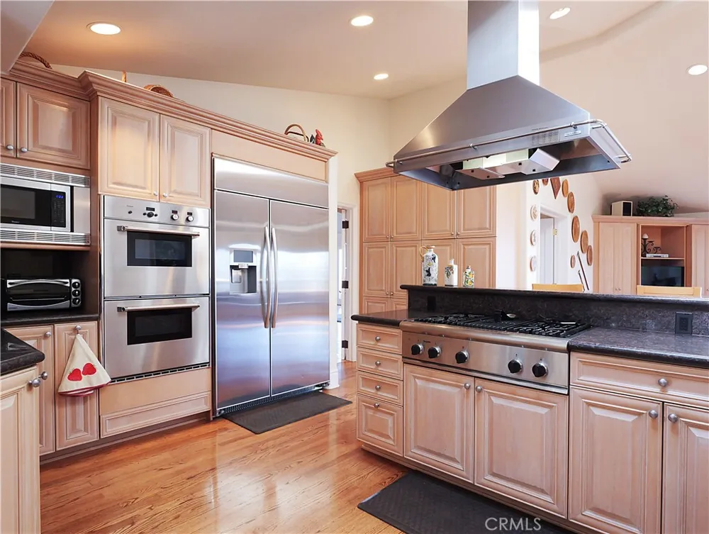 49 Saddleback Rolling Hills, CA 90274
