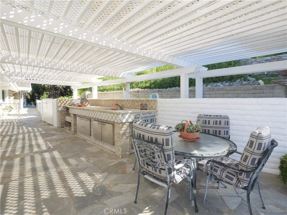 49 Saddleback Rolling Hills, CA 90274