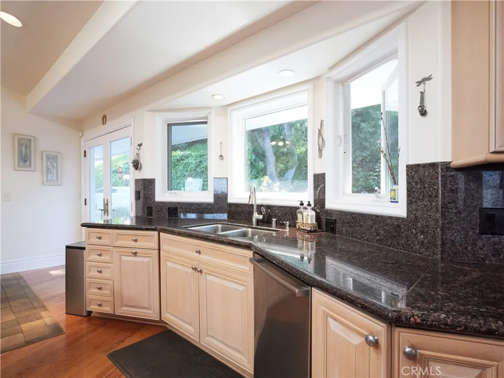 49 Saddleback Rolling Hills, CA 90274