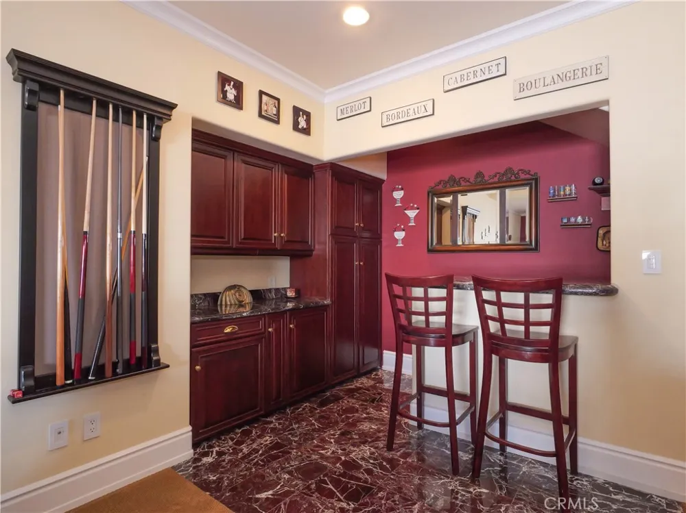 49 Saddleback Rolling Hills, CA 90274