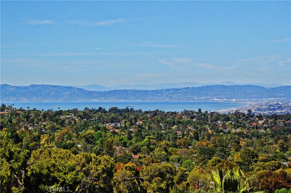 49 Saddleback Rolling Hills, CA 90274