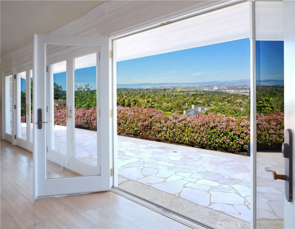 49 Saddleback Rolling Hills, CA 90274