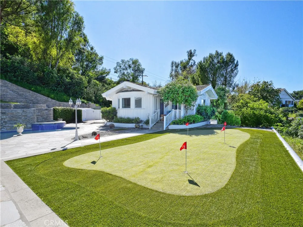 49 Saddleback Rolling Hills, CA 90274