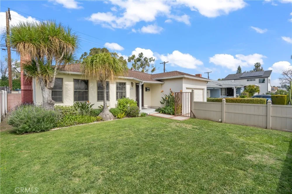 12313 Alberta Culver City, CA 90230