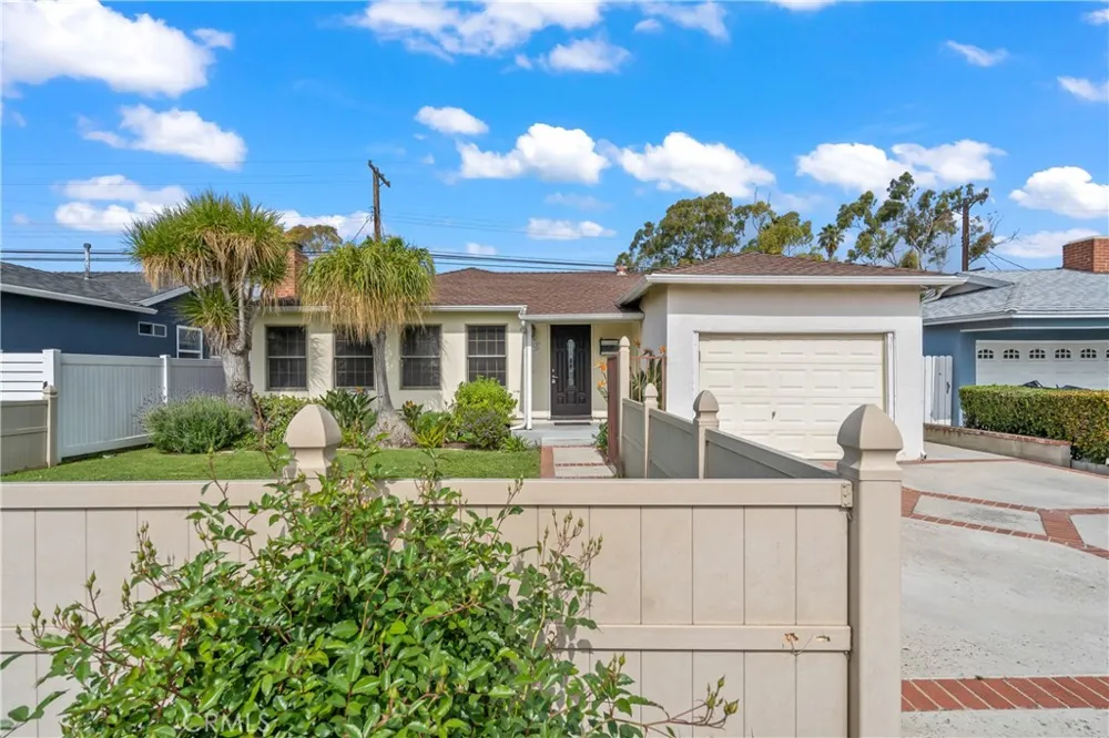 12313 Alberta Culver City, CA 90230