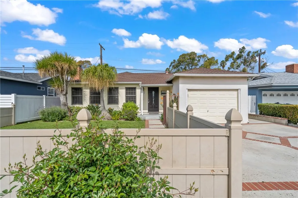 12313 Alberta Culver City, CA 90230