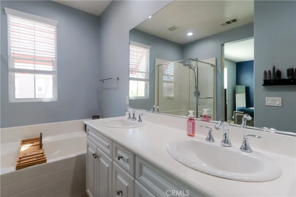 47 Aliso Ridge Loop Mission Viejo, CA 92691