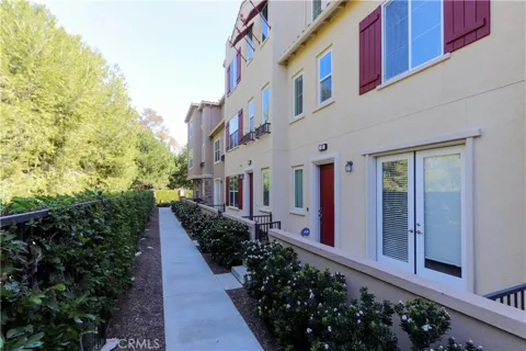 47 Aliso Ridge Loop