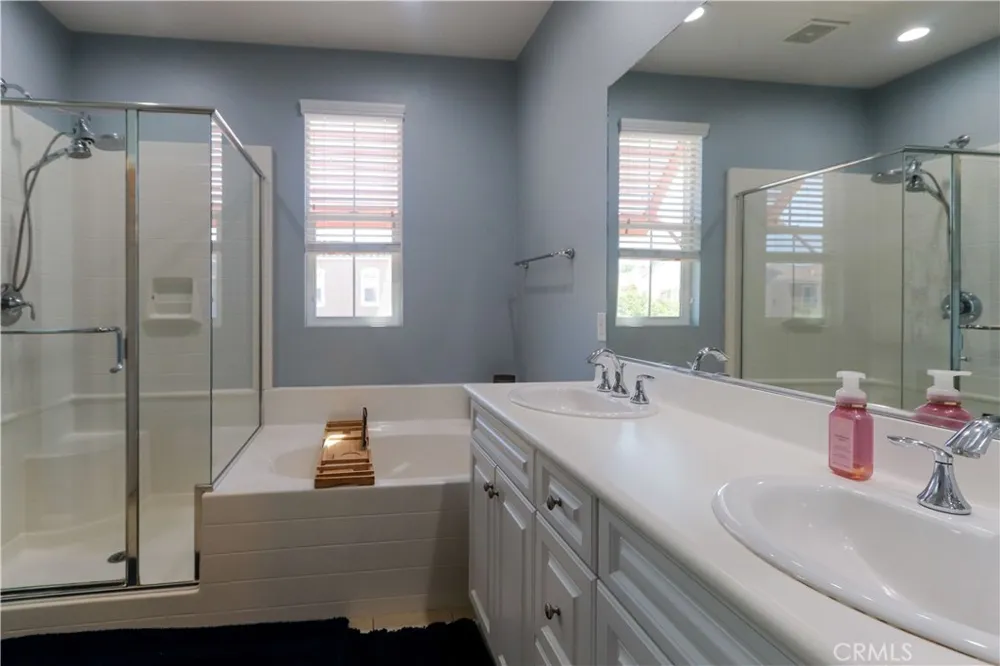 47 Aliso Ridge Loop Mission Viejo, CA 92691