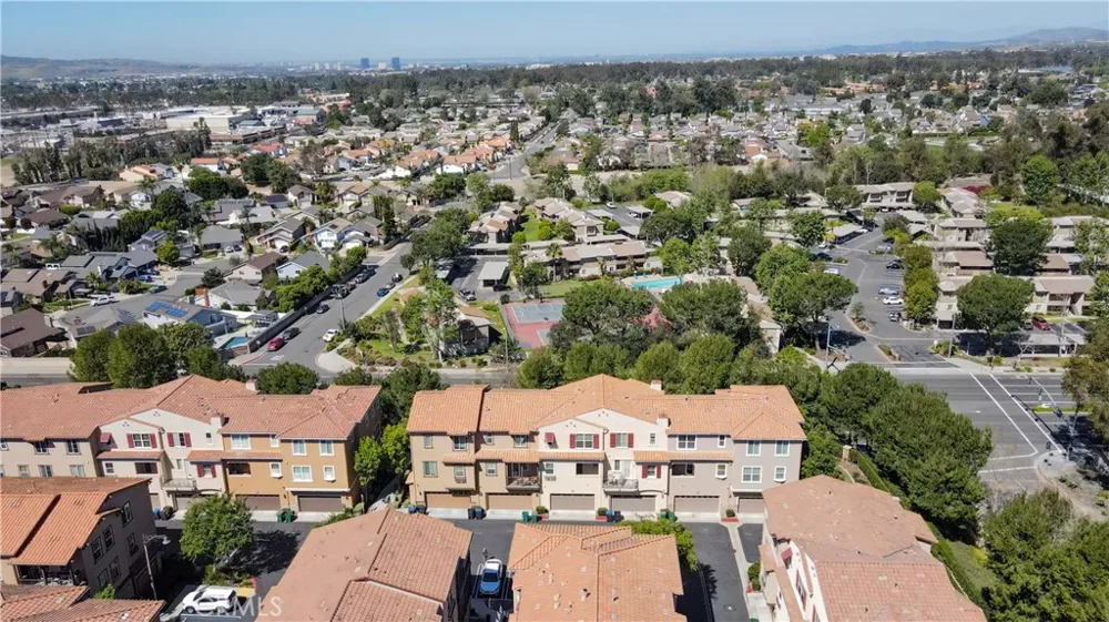 47 Aliso Ridge Loop Mission Viejo, CA 92691