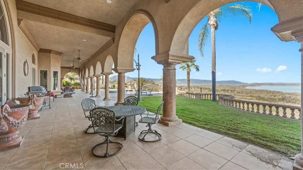 20390 Christo Court Lake Mathews, CA 92570