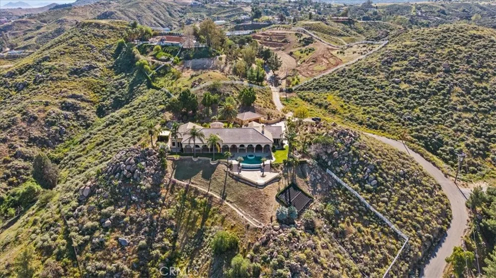 20390 Christo Court Lake Mathews, CA 92570