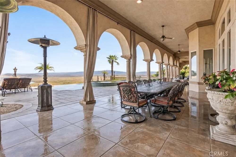 20390 Christo Court Lake Mathews, CA 92570