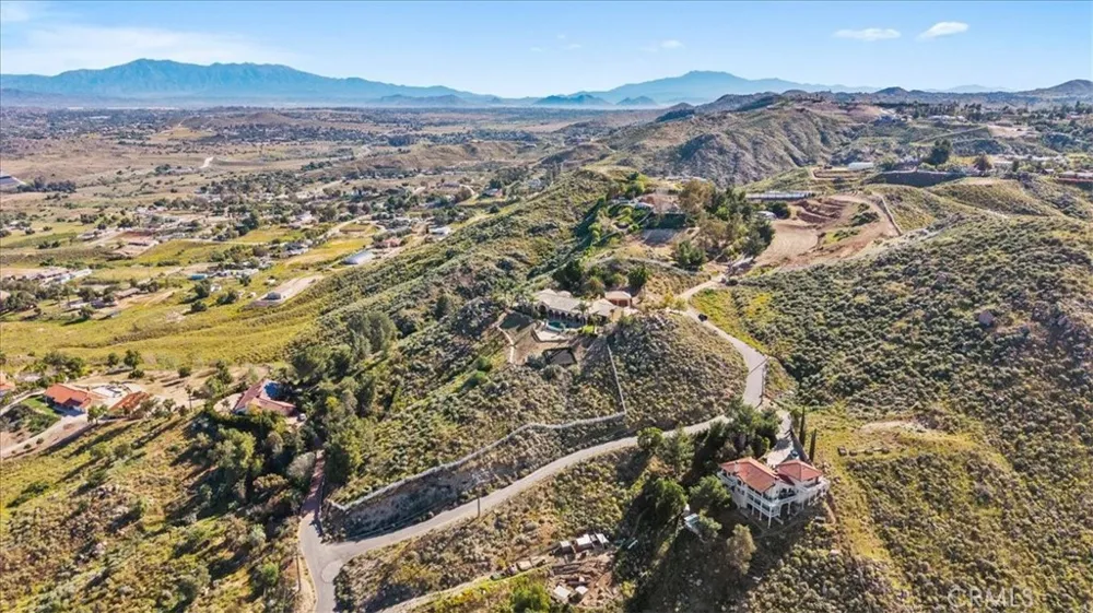 20390 Christo Court Lake Mathews, CA 92570