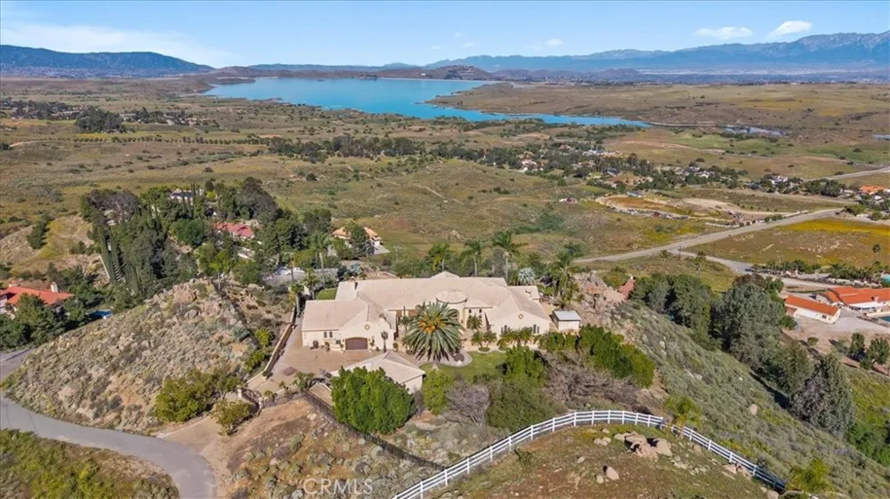 20390 Christo Court Lake Mathews, CA 92570