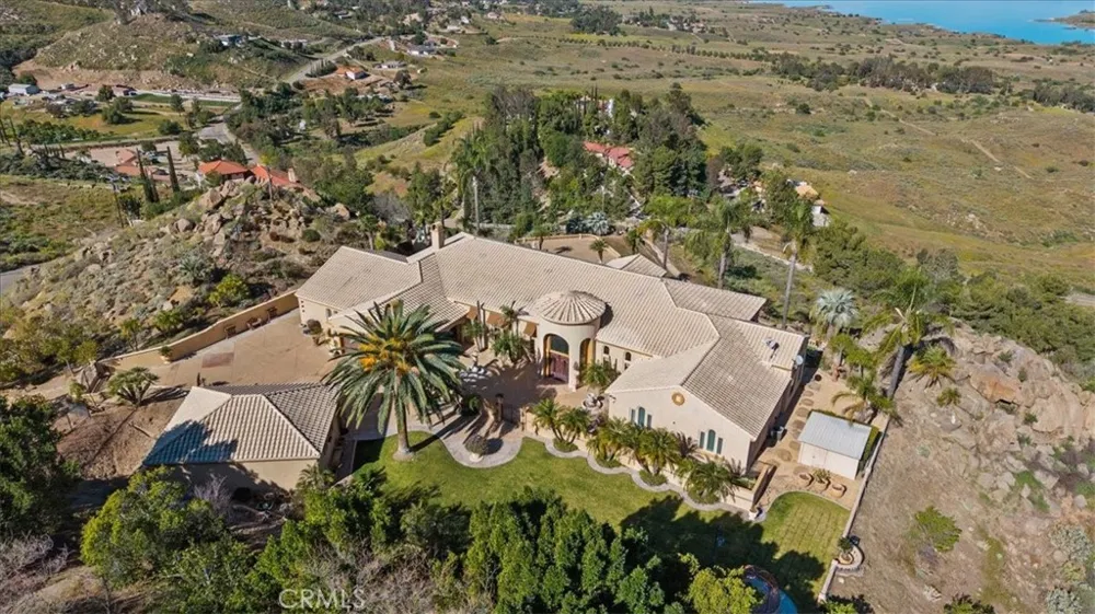 20390 Christo Court Lake Mathews, CA 92570