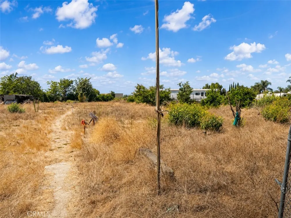 3843 Francis Avenue Chino, CA 91710