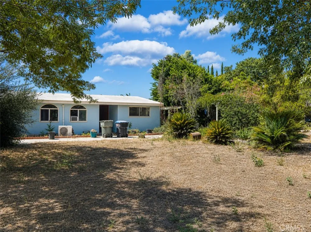 3843 Francis Avenue Chino, CA 91710
