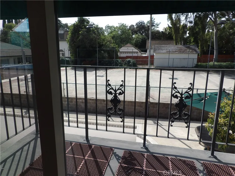 1455 Granada Avenue San Marino, CA 91108
