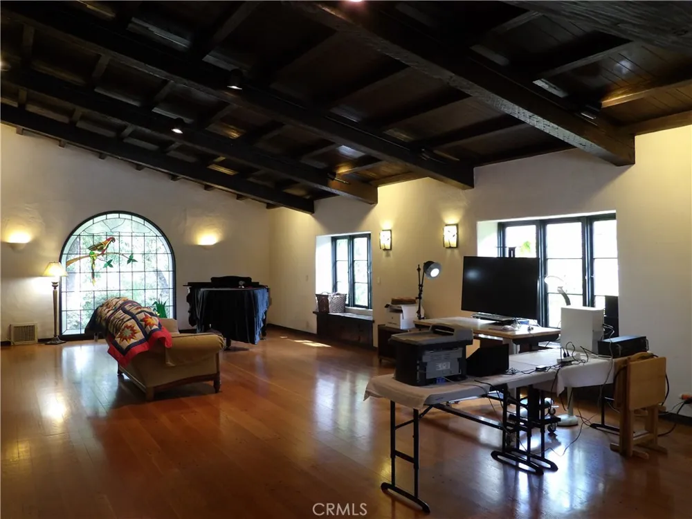 1455 Granada Avenue San Marino, CA 91108