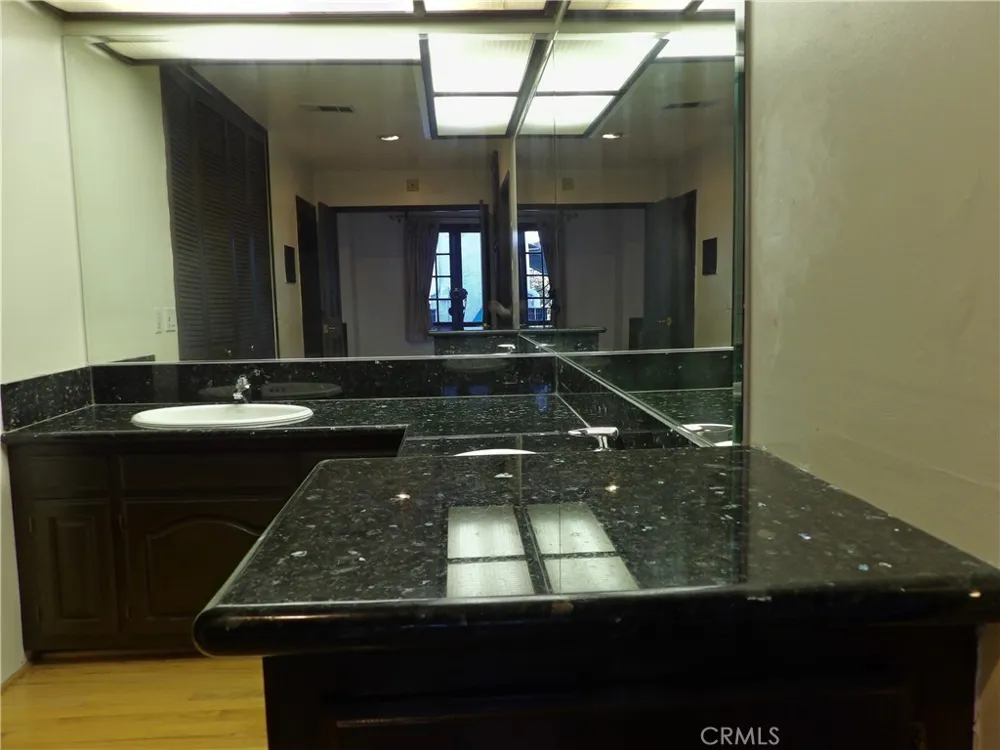 1455 Granada Avenue San Marino, CA 91108