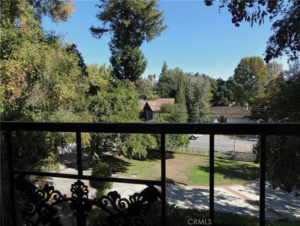 1455 Granada Avenue San Marino, CA 91108