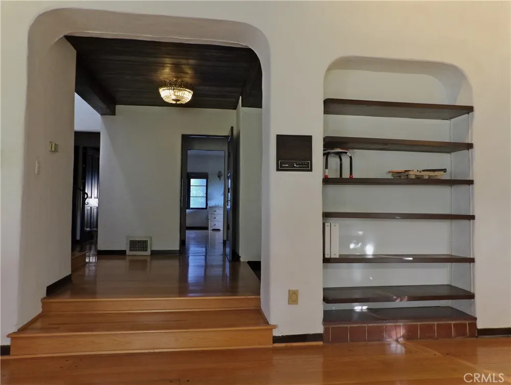 1455 Granada Avenue San Marino, CA 91108