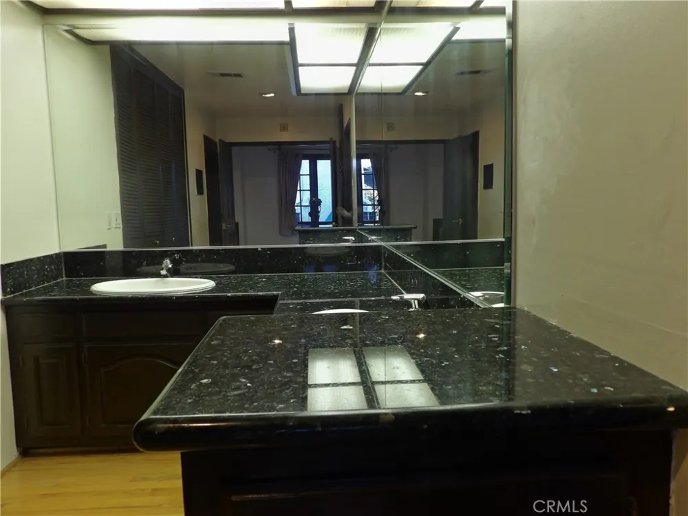 1455 Granada Avenue San Marino, CA 91108