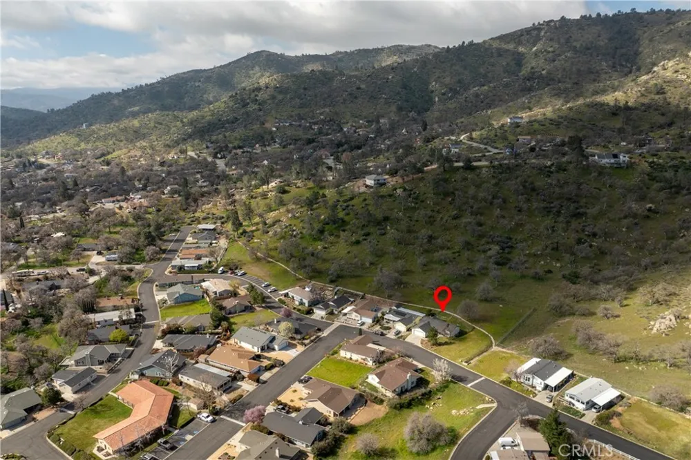 21276 White Pine #39 Tehachapi, CA 93561