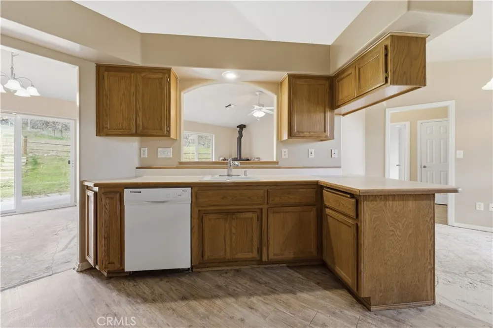 21276 White Pine #39 Tehachapi, CA 93561
