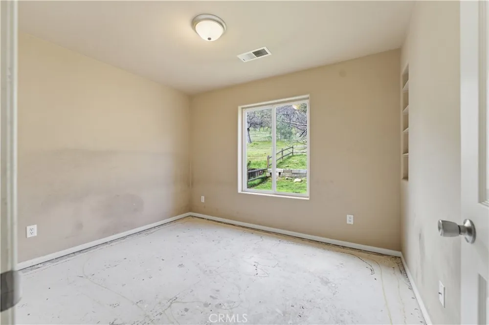 21276 White Pine #39 Tehachapi, CA 93561