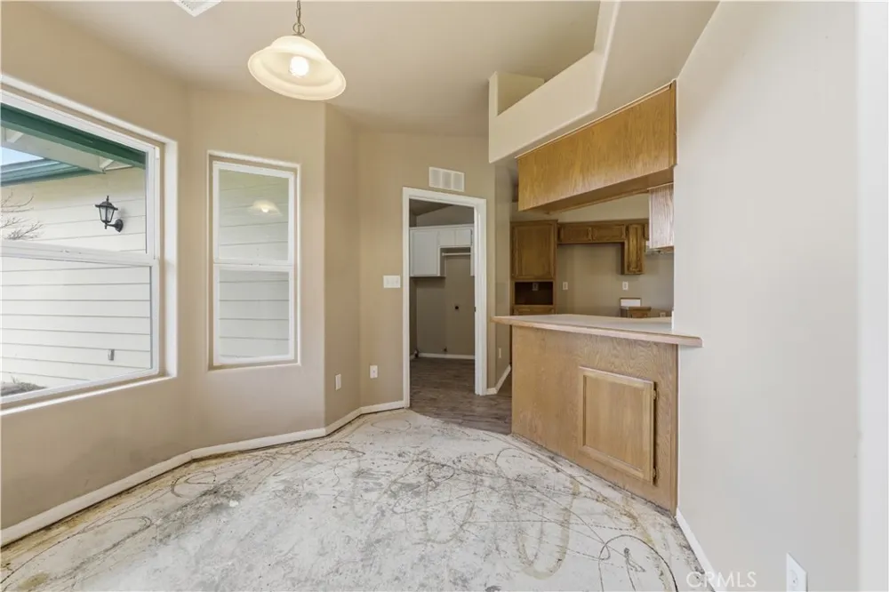 21276 White Pine #39 Tehachapi, CA 93561