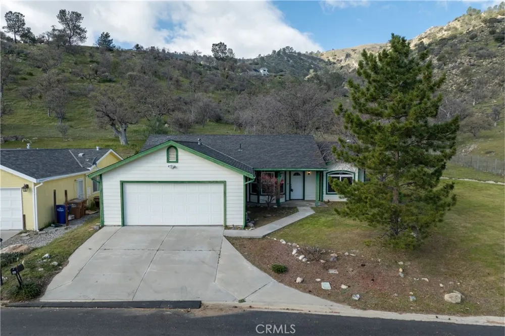 21276 White Pine #39 Tehachapi, CA 93561