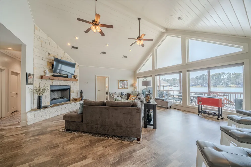 518 Whispering PIne Trail Mount Vernon, TX 75494