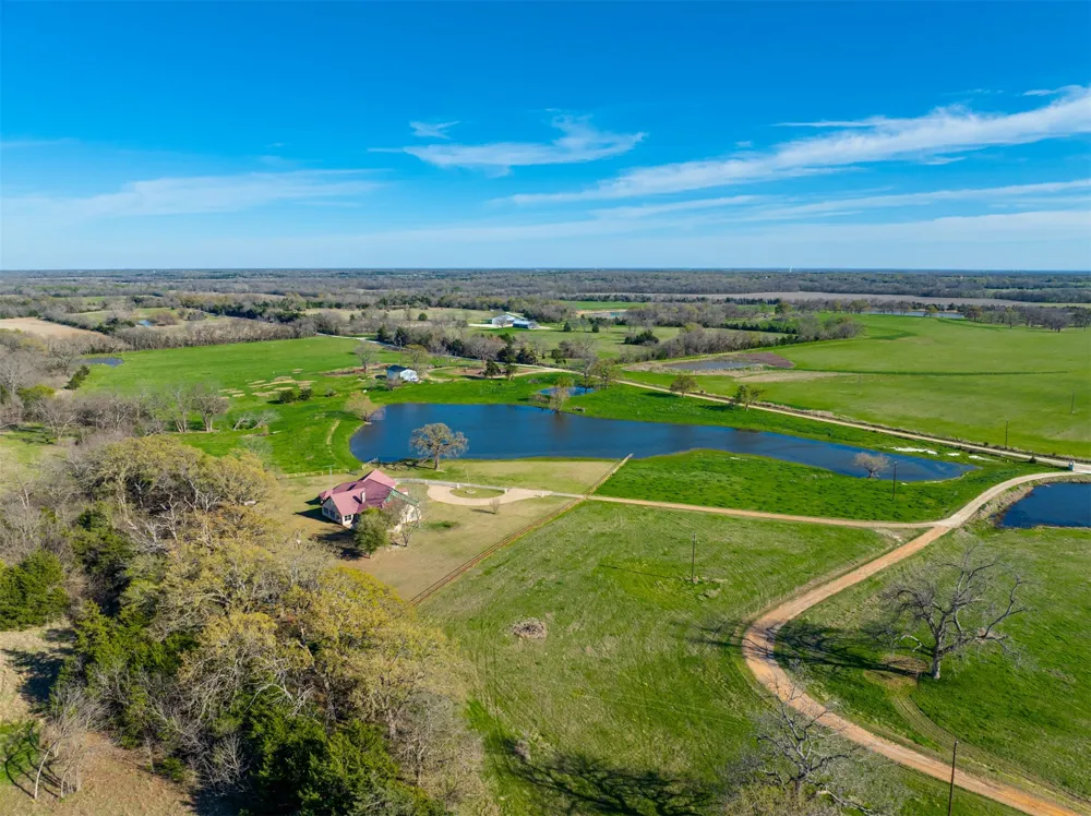 2290 County Road 27300 Honey Grove, TX 75446