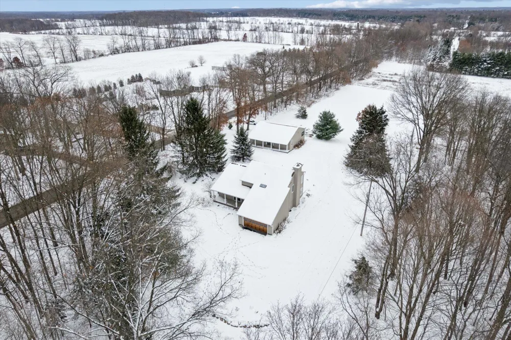 17490 G DRIVE Marshall Township, MI 49068