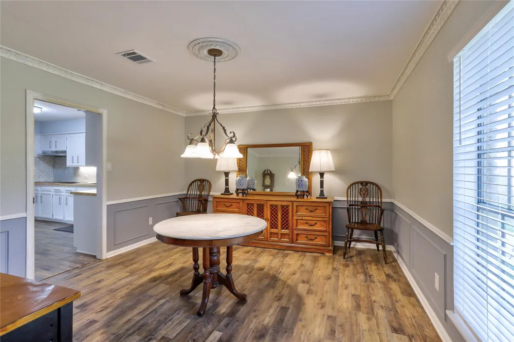 1415 Corral Drive Houston, TX 77090