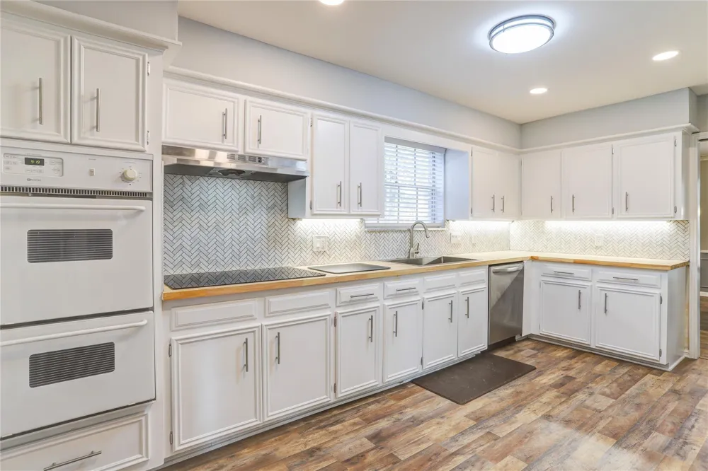 1415 Corral Drive Houston, TX 77090
