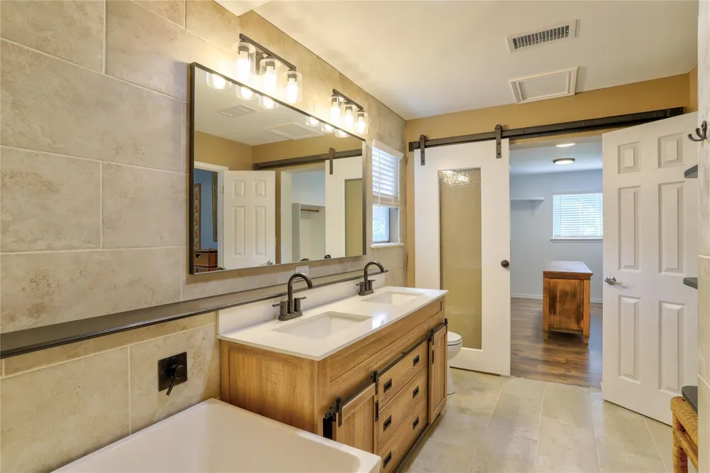 1415 Corral Drive Houston, TX 77090
