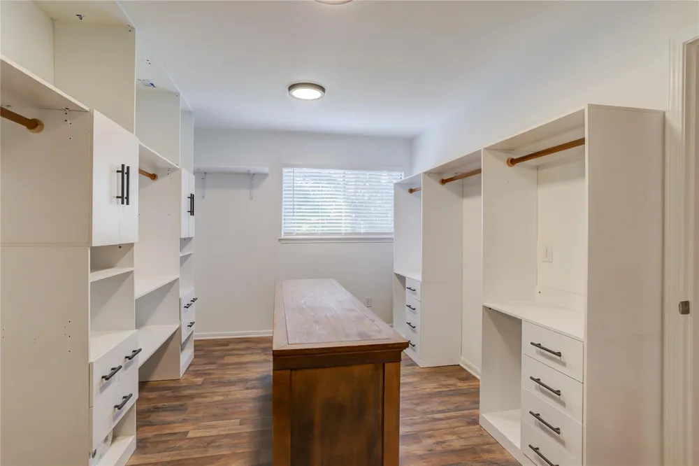 1415 Corral Drive Houston, TX 77090