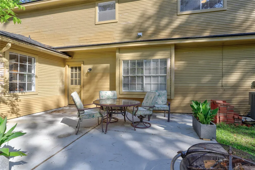 1415 Corral Drive Houston, TX 77090