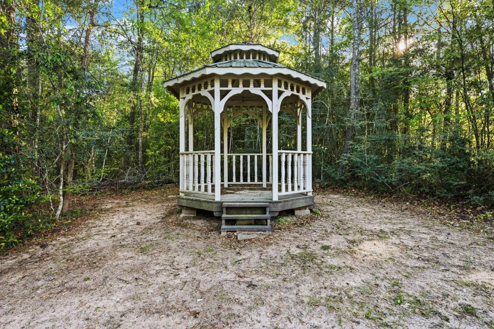 180 Heron Lane Coldspring, TX 77331