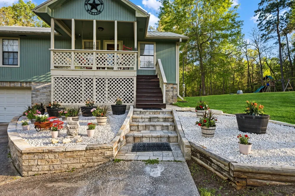 180 Heron Lane Coldspring, TX 77331