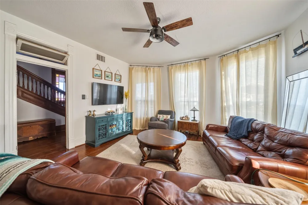409 Lewis Street Matagorda, TX 77414
