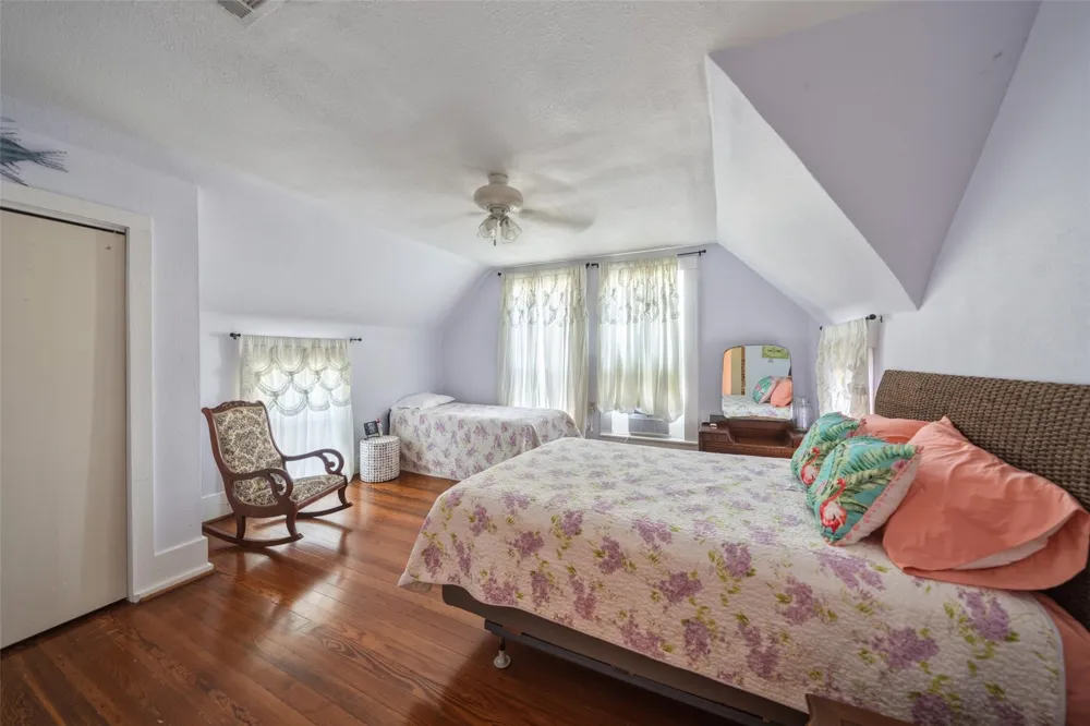 409 Lewis Street Matagorda, TX 77414