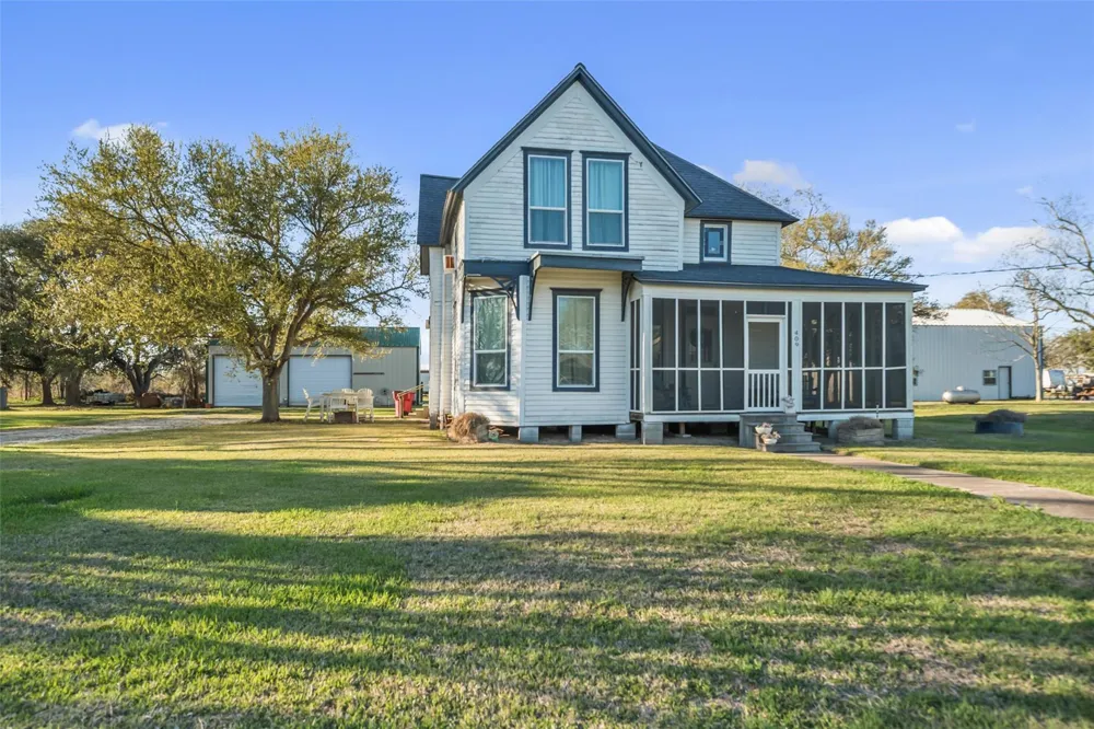 409 Lewis Street Matagorda, TX 77414