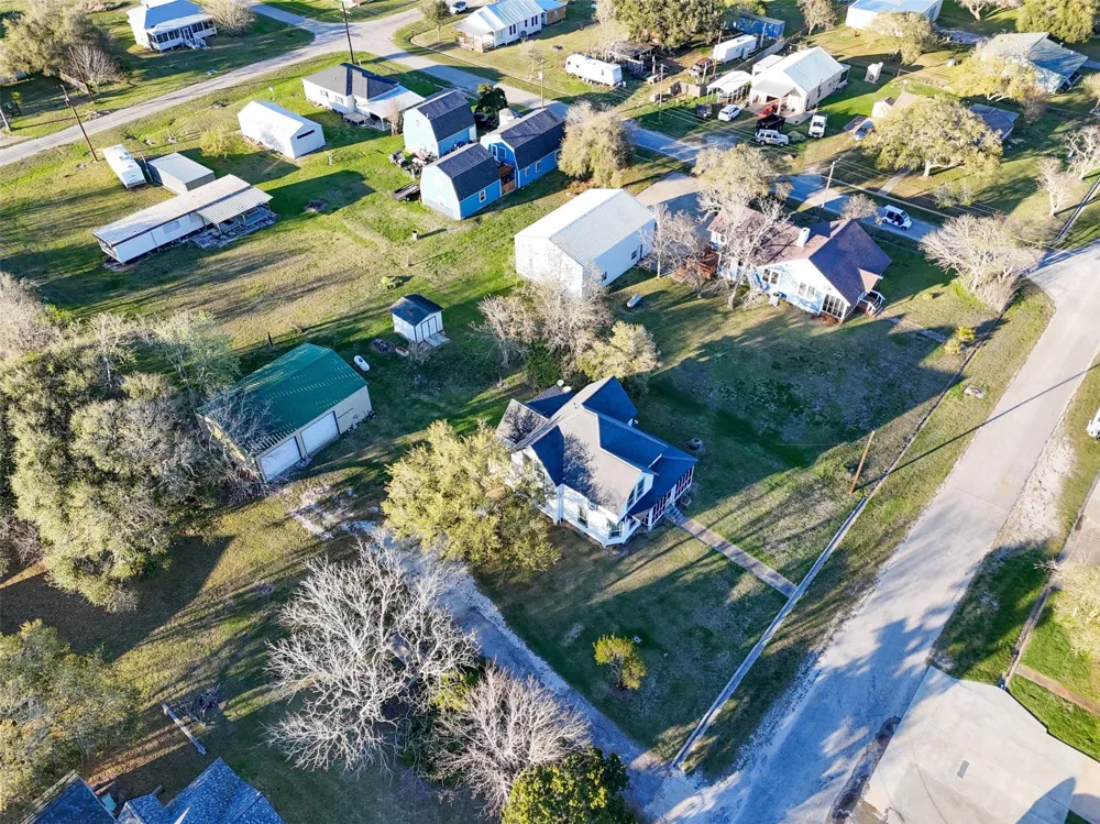 409 Lewis Street Matagorda, TX 77414