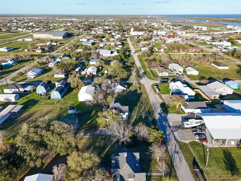 409 Lewis Street Matagorda, TX 77414