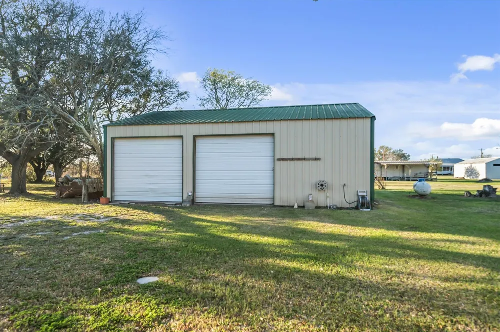 409 Lewis Street Matagorda, TX 77414